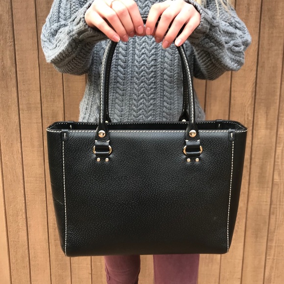 Kate Spade Wellesley Quinn Black Leather Tote - Picture 3 of 11